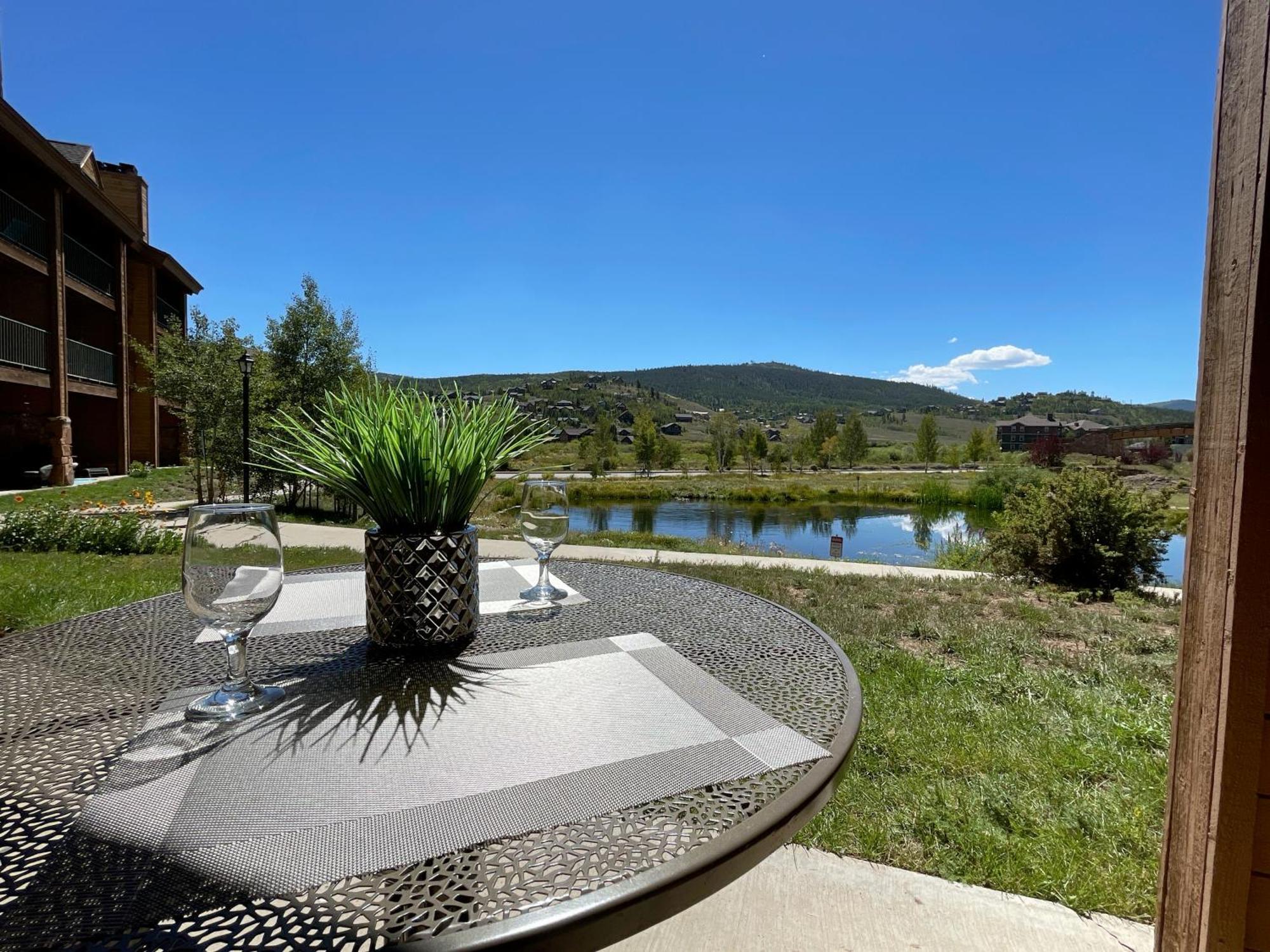Relax, Adventure, Views, Amenities+Memories Lejlighed Granby Eksteriør billede